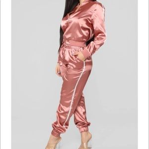 NEW WITH TAGS FASHION NOVA SET